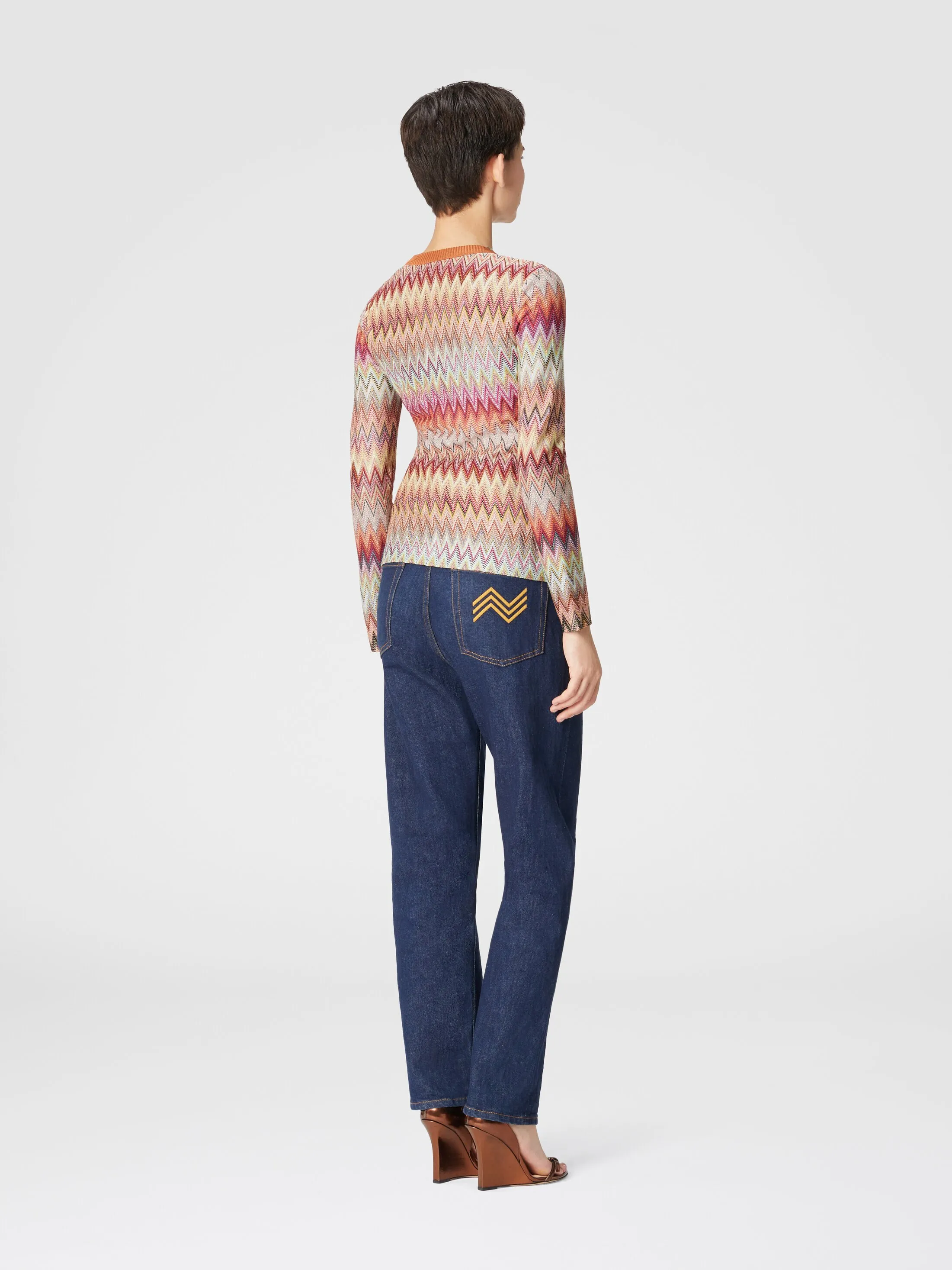 Cardigan girocollo con bottoni 